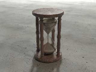 hourglass-02-tonemapping-sepia.jpg