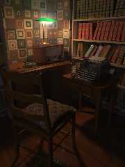 writing-corner-13.jpg