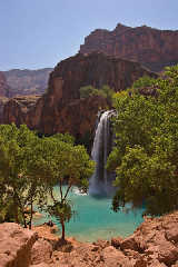 400px-havasu_falls_2_md.jpg